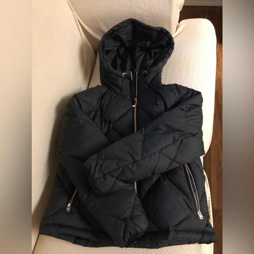 Cole Haan Women’s Cropped Essential Thick Down Jacket,As Perfect As New